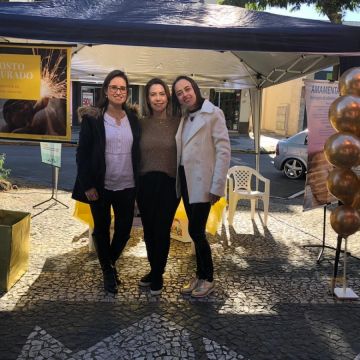 No Agosto Dourado,  atividades voltadas às mamães e seus bebês
