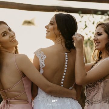 Vestidos sedutores, atemporais e encantadores