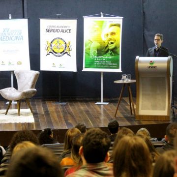 Jornada Científica de Medicina: Conhecimento multiplicado na Unesc