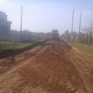 Estradas da Gaivota recebem mais de 80 mil km² de saibro