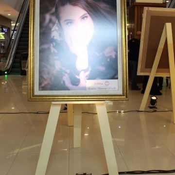 Exposição no Center Shopping apresenta em fotos, as Debutantes 2019 do Grêmio Fronteira