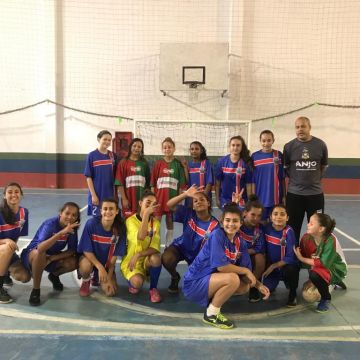 Mais de 70 atletas participam de torneio feminino 