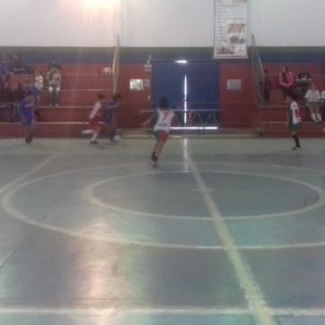 Mais de 70 atletas participam de torneio feminino 