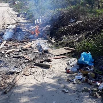 Prefeitura do Arroio repudia atitude de quem joga lixo na estrada geral do CT