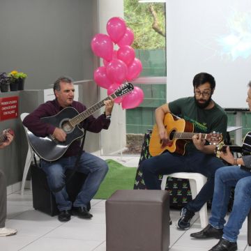 Um encontro para celebrar a primavera da vida