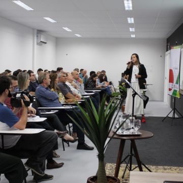 Araranguá conhece de perto o Programa Mentoring da Unesc