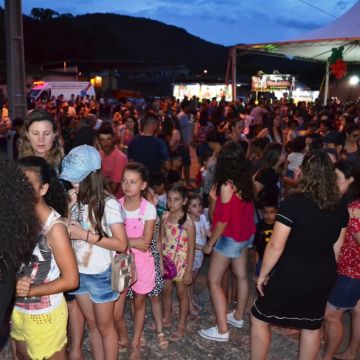 Noite de Natal de Morro Grande reúne centenas de pessoas 