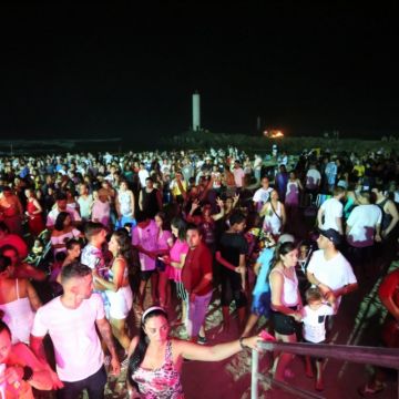 E o 1° Réveillon a Beira Mar na praia dos Molhes foi um grande sucesso
