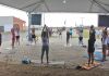 Oficina trabalha yoga gratuitamente