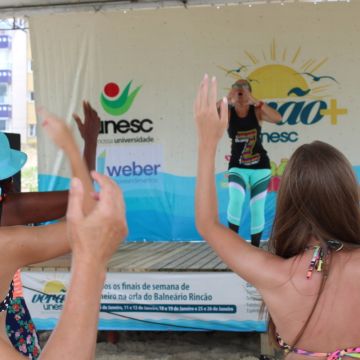 Atividades do Verão Mais Unesc movimentam moradores e veranistas de Balneário Rincão  