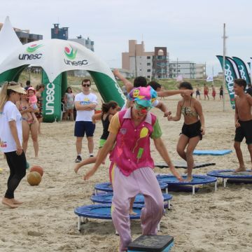 Atividades do Verão Mais Unesc movimentam moradores e veranistas de Balneário Rincão  