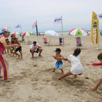 Atividades do Verão Mais Unesc movimentam moradores e veranistas de Balneário Rincão  