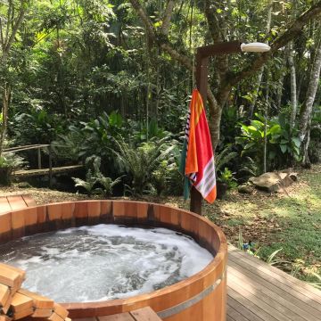 Chalé Container em meio à natureza, é no Sítio Raízes!