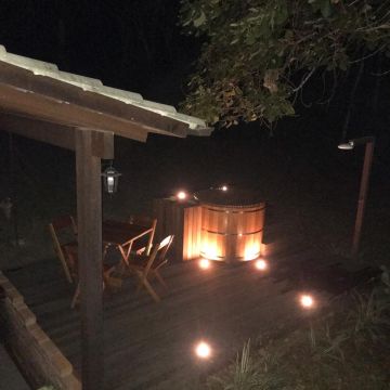 Chalé Container em meio à natureza, é no Sítio Raízes!