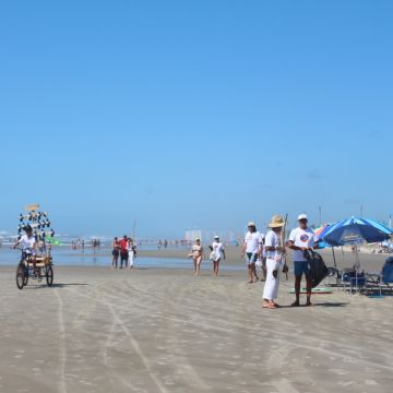 Blitz Cultural é realizada na orla de Balneário Gaivota