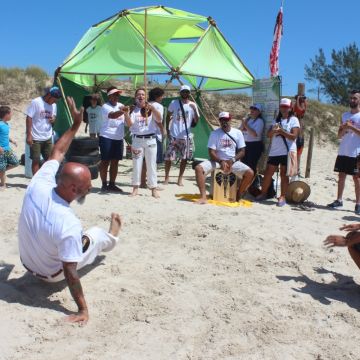 Blitz Cultural é realizada na orla de Balneário Gaivota