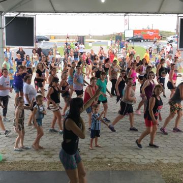 Música e diversão animam o projeto Ginástica na Praia
