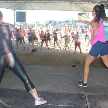 Música e diversão animam o projeto Ginástica na Praia