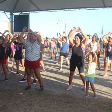 Música e diversão animam o projeto Ginástica na Praia