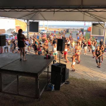 Música e diversão animam o projeto Ginástica na Praia