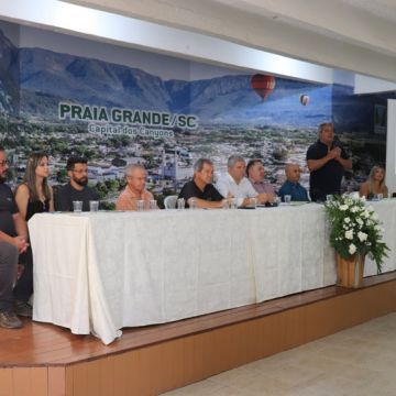 Livro publicado pela EdiUnesc levará história do projeto Geoparque para dez mil crianças