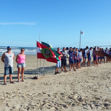 Avenida e Feirão dos Calçados são campeões do Praiano 2020