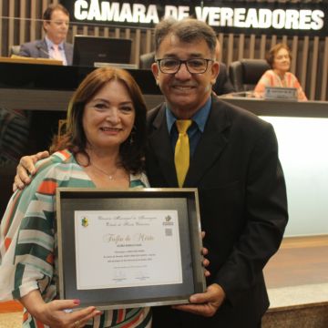 Vereadores homenageiam mulheres e sua representatividade
