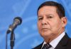 Mourão entra em isolamento após contato com servidor com coronavírus