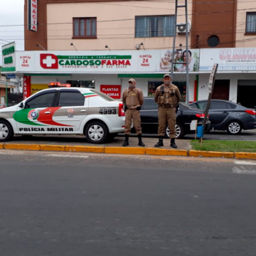 Polícia Militar realiza operação Fecha Quartel
