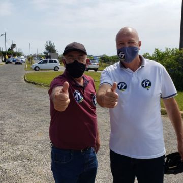 Carreata demonstra a força e a união do time do 17 em Balneário Arroio do Silva