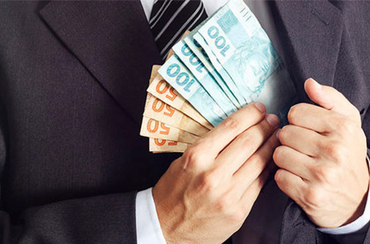 Saiba o salário de vereadores, presidente da câmara, prefeito, vice-prefeito e secretár...