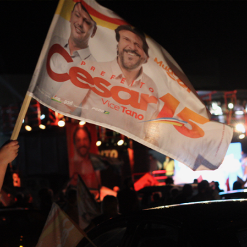 Bom público em drive-in da coligação “Mudança Certa”