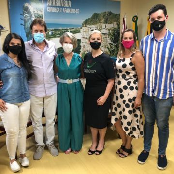 Reitora da Unesc visita o Extremo Sul em busca de novas parcerias